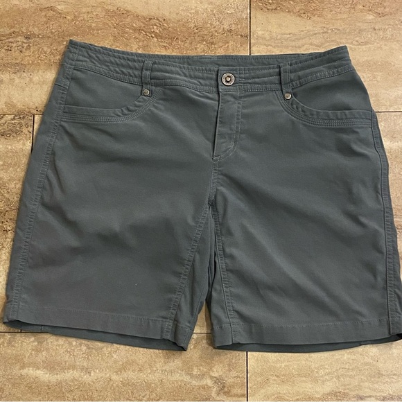 KUHL WOMENS SHORT HIKING OUTDOOR SIZE 8 GREEN “BORN IN THE MOUNTAINS” WAIST 30” - Picture 1 of 11
